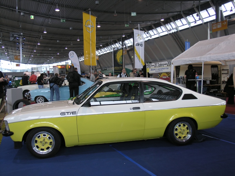 Opel Kadett C GTE Coupe (seitlich).JPG - OLYMPUS DIGITAL CAMERA         